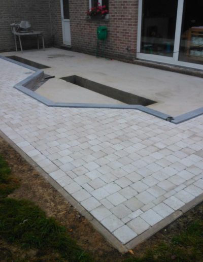 Vallons nivelles | fondation-veranda-pavage-beton-2